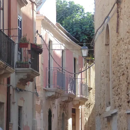 公寓 Allegrakori *