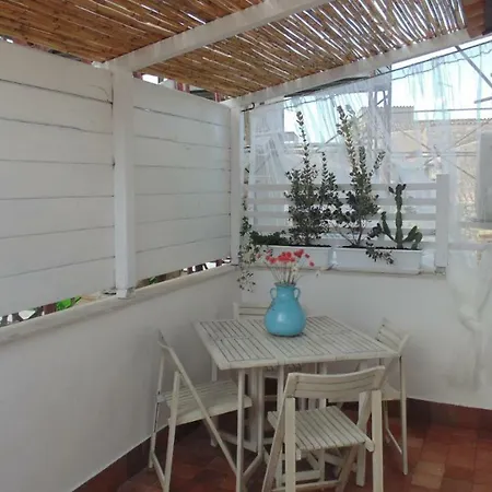 Apartment Allegrakori